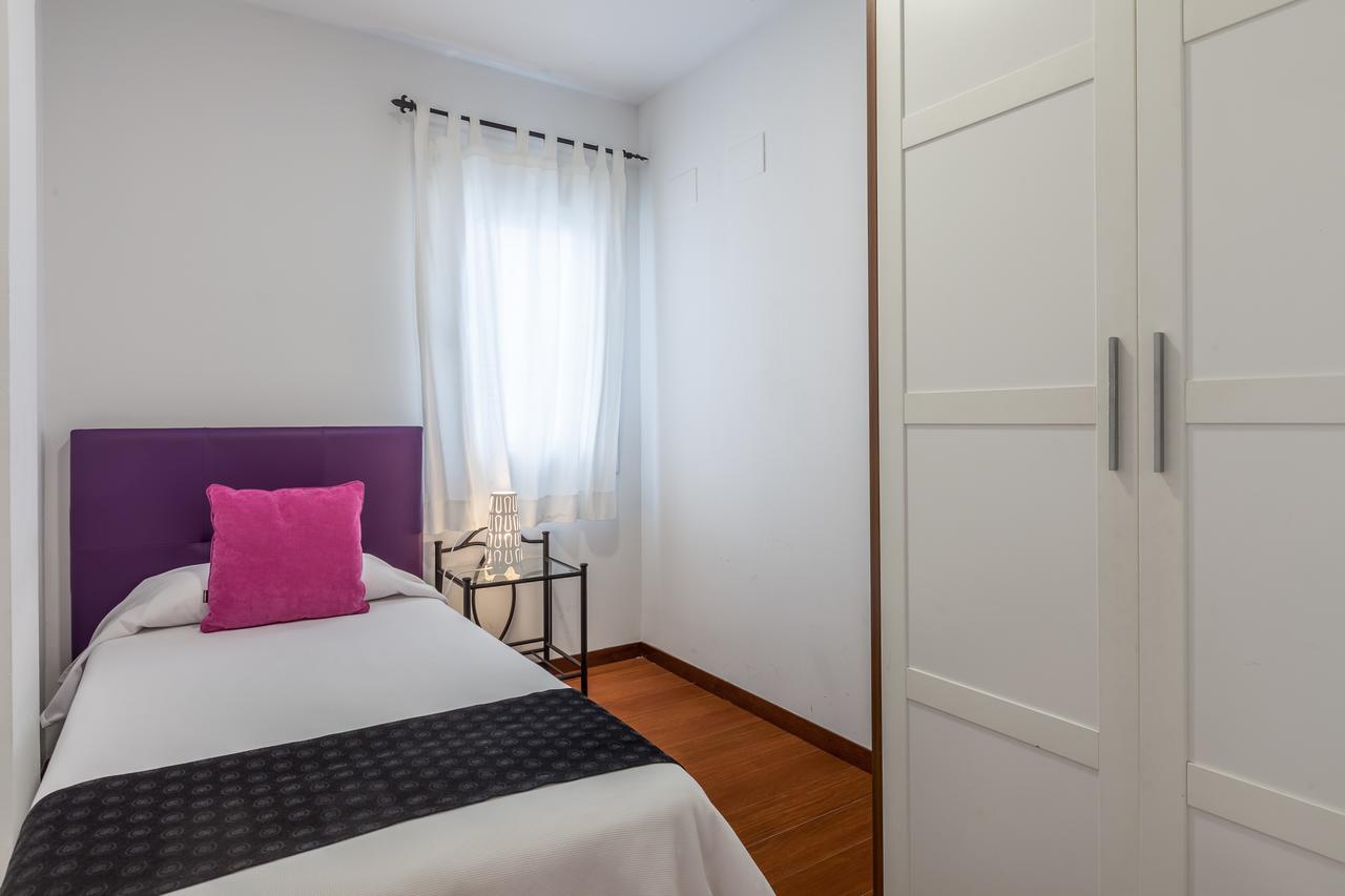 Apartamentos Cuna 41 Sevilla Bagian luar foto