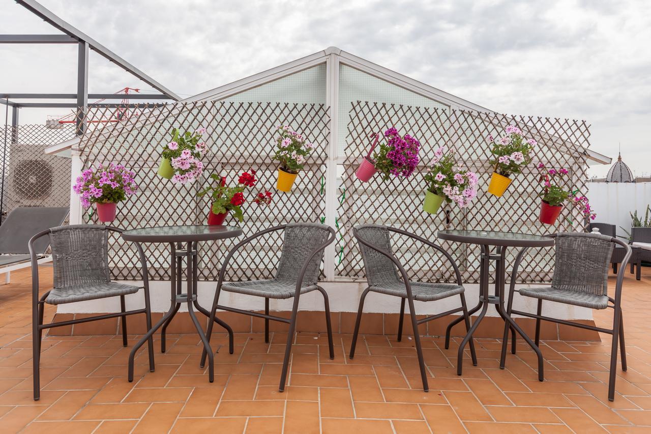 Apartamentos Cuna 41 Sevilla Bagian luar foto